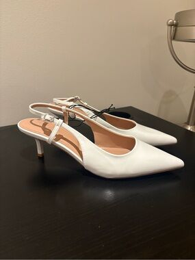 New Look White Pointed Slingback Kitten Heels